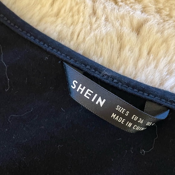 SHEIN Black Cropped Long Sleeve - Picture 3 of 3